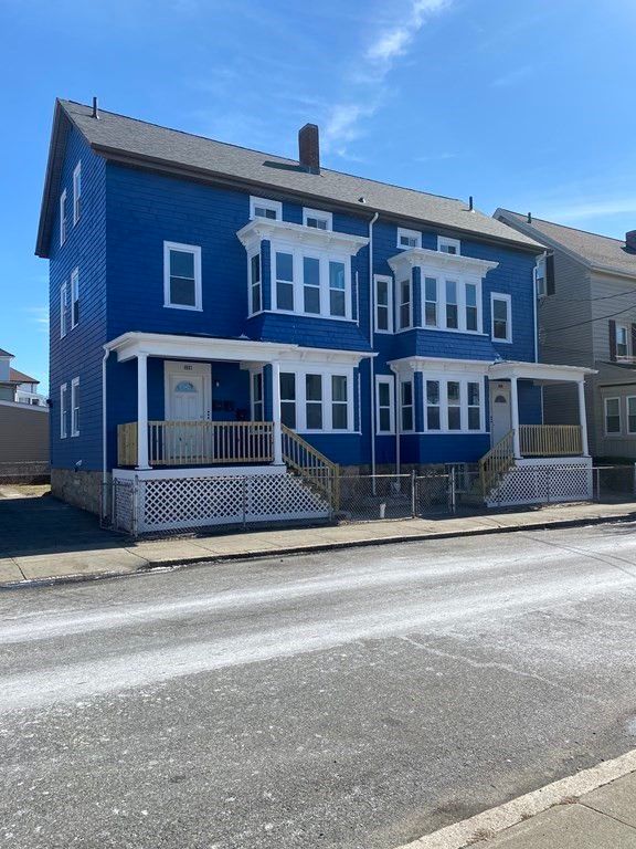 121-129 Fulton St, Fall River, MA 02720