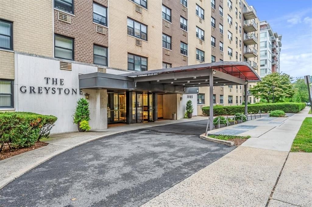 1085 Warburton Ave #118, Yonkers, NY 10701