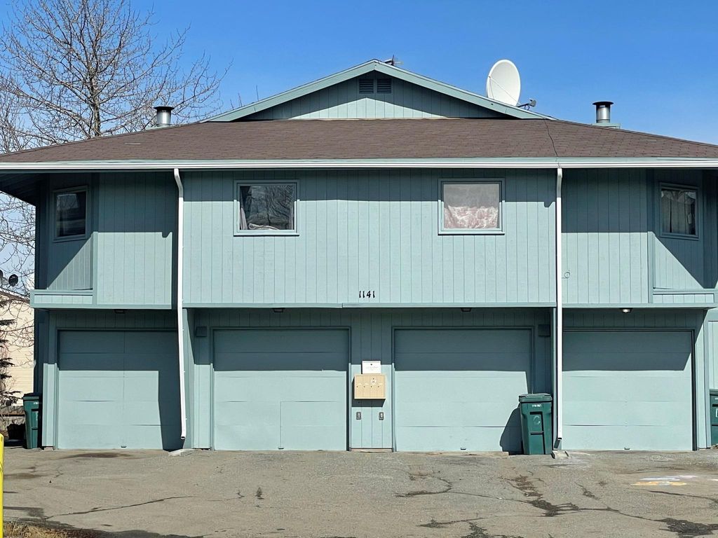 1141 Golden Dawn Cir #4, Anchorage, AK 99515
