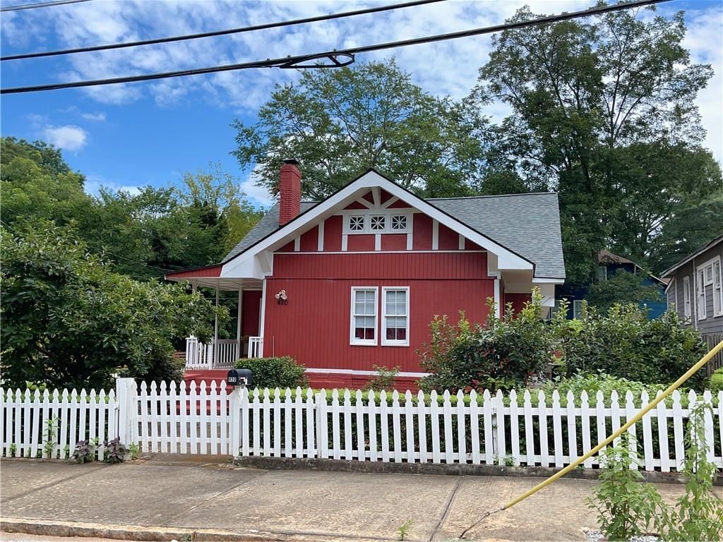 420 Holderness St SW, Atlanta, GA 30310
