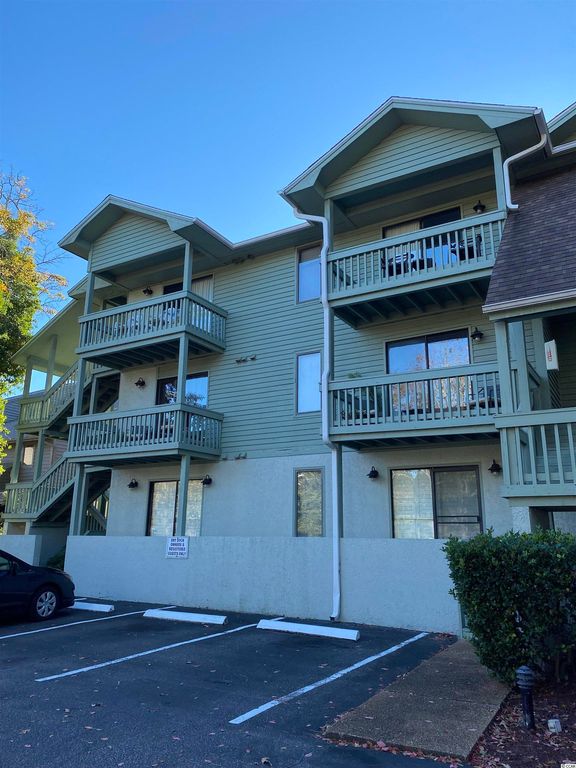 307 70th Ave N #203, Myrtle Beach, SC 29572