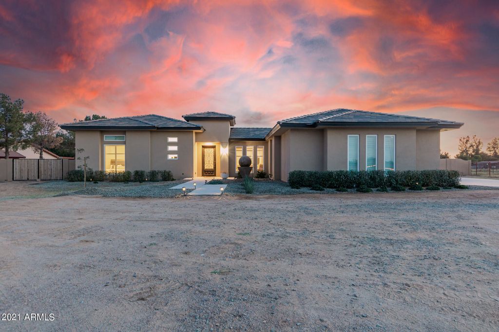 14821 E Chandler Heights Rd, Chandler, AZ 85249