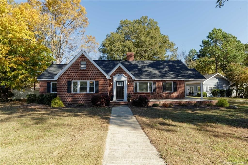 411 E Liberty St, York, SC 3 Bed, 2 Bath SingleFamily Home 36