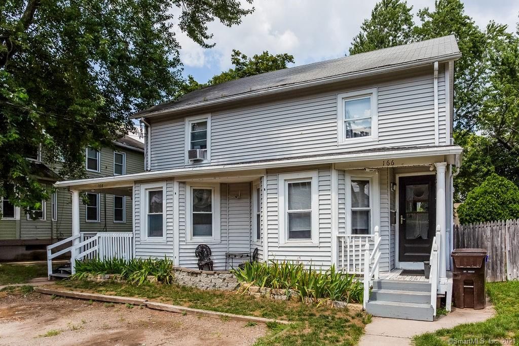 166 Liberty St, Middletown, CT 06457
