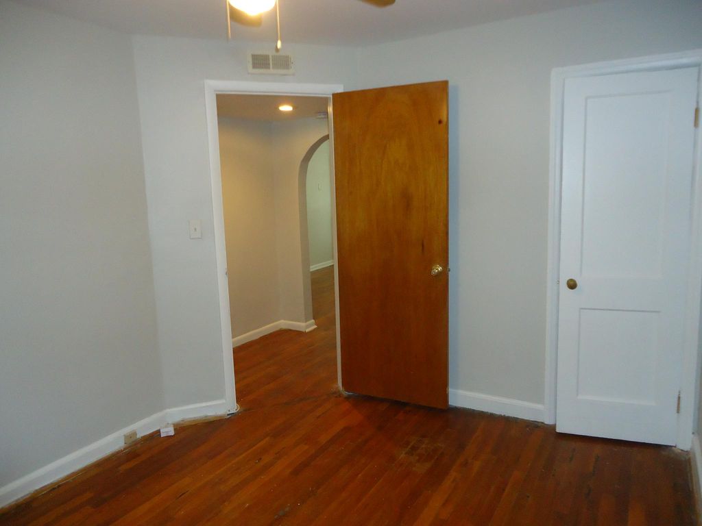 4024 Hilton Rd #1, Baltimore, MD 21215