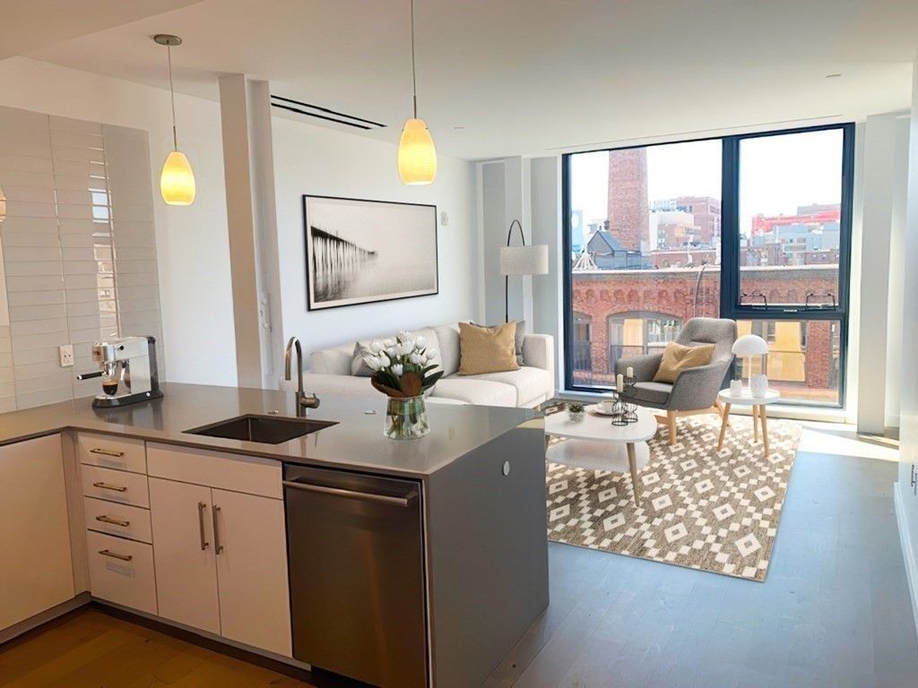 88 Wareham St #601, Boston, MA 02118