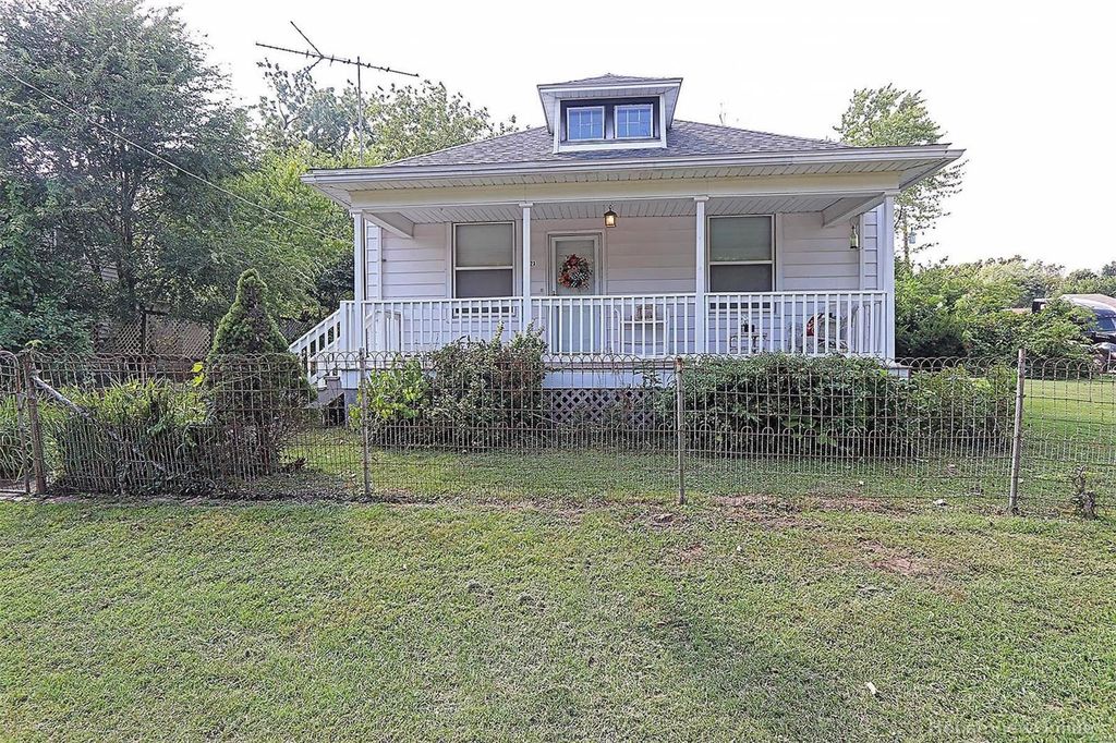 2123 Front St, Pevely, MO 63070 Trulia