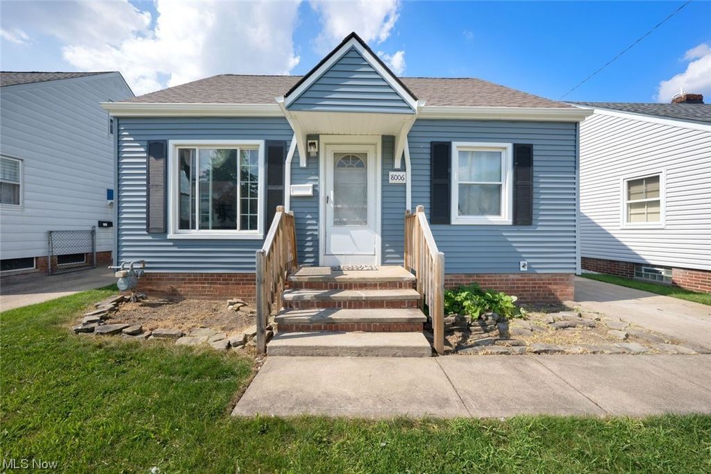 8006 Chesterfield Ave, Parma, OH 44129 Trulia