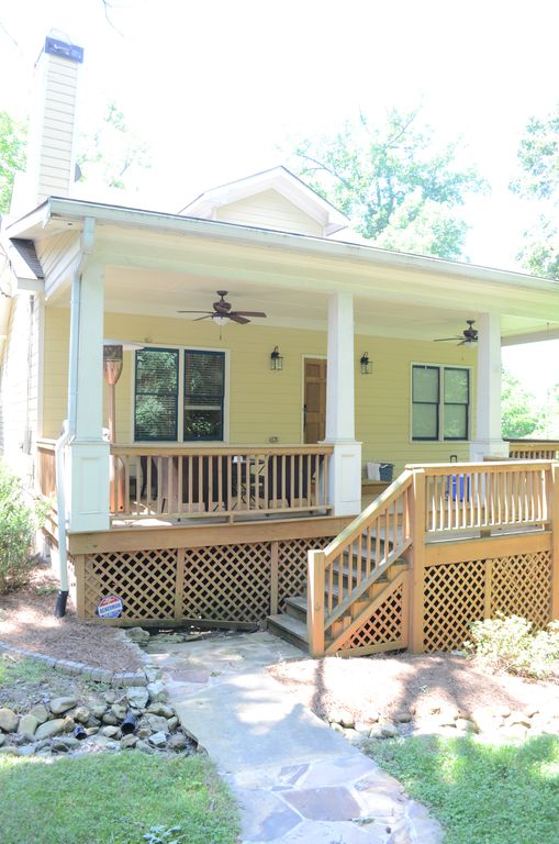 2644 Oakdale St NW, Atlanta, GA 30318