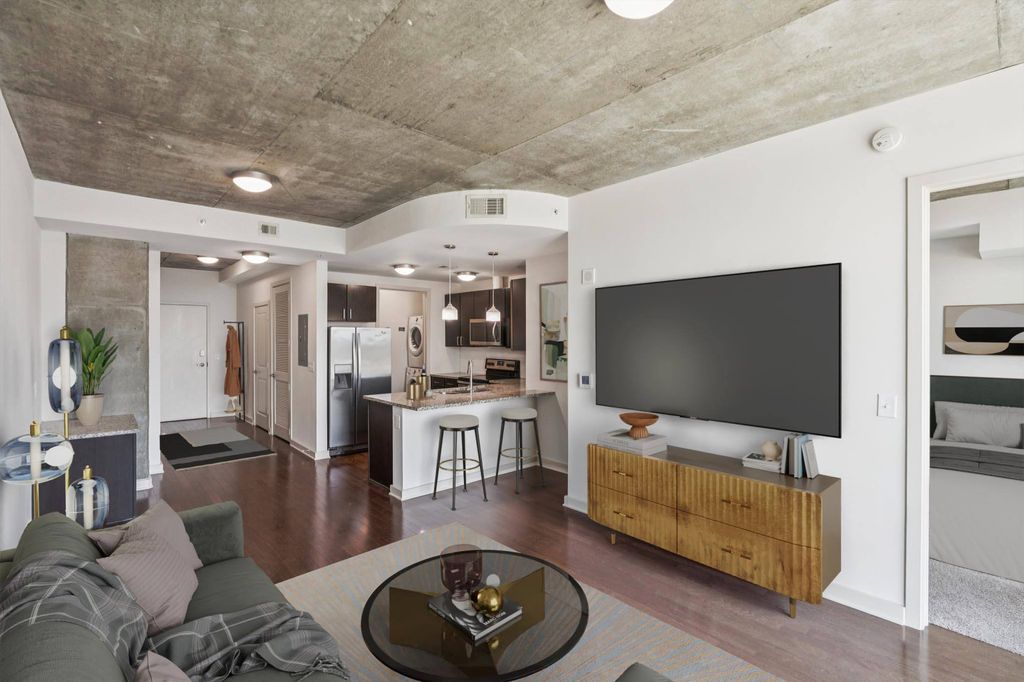 3390 Stratford Rd   NE #403, Atlanta, GA 30326