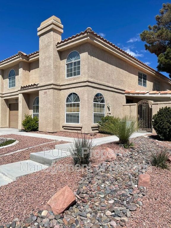 2832 Mill Point Dr, Henderson, NV 89074