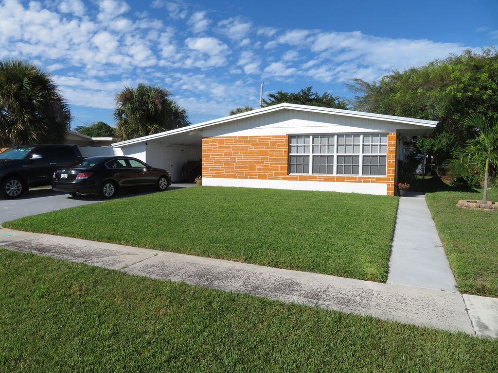 1365 6th St, West Palm Beach, FL 33401