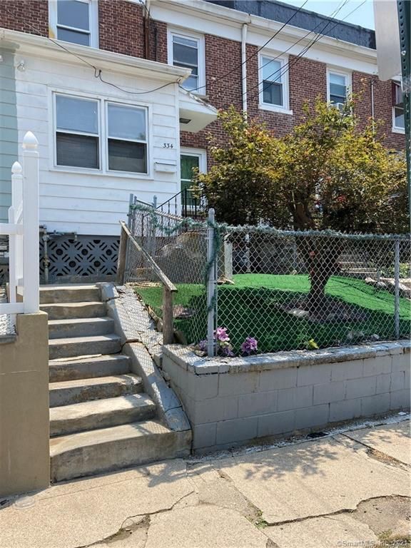 334 Dover St, Bridgeport, CT 06610