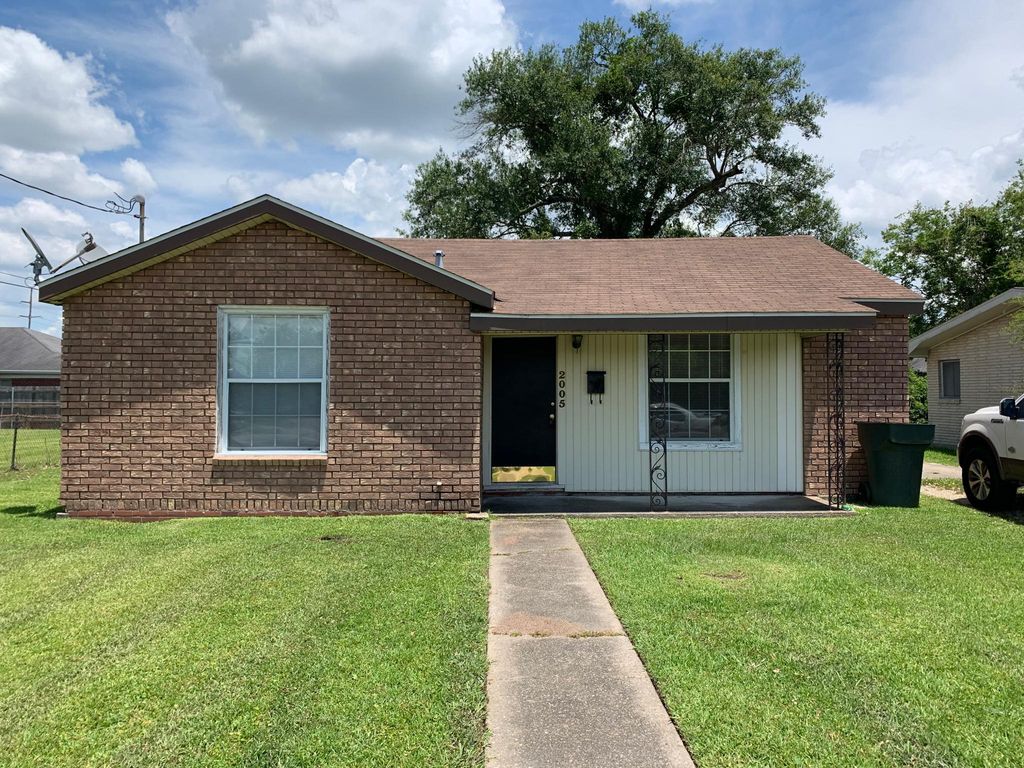 2005 Lake St, Lake Charles, LA 70601 Trulia