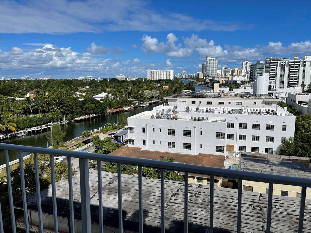 2829 Indian Creek Dr #804, Miami Beach, FL 33140