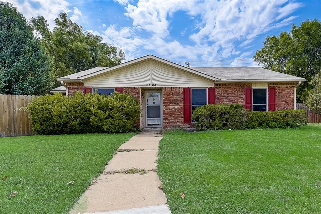 8706 Westfield Dr, Rowlett, TX 75088