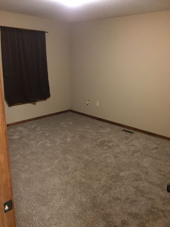 1322 N Piatt Ave, Wichita, KS 67214