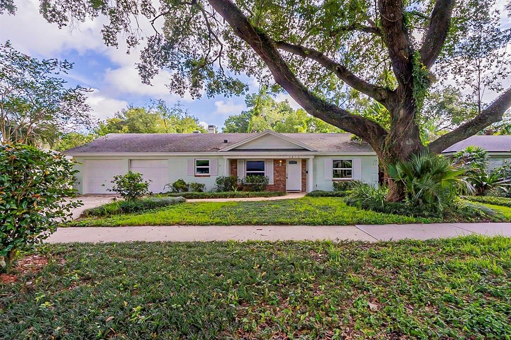 2613 Vine St, Orlando, FL 32806