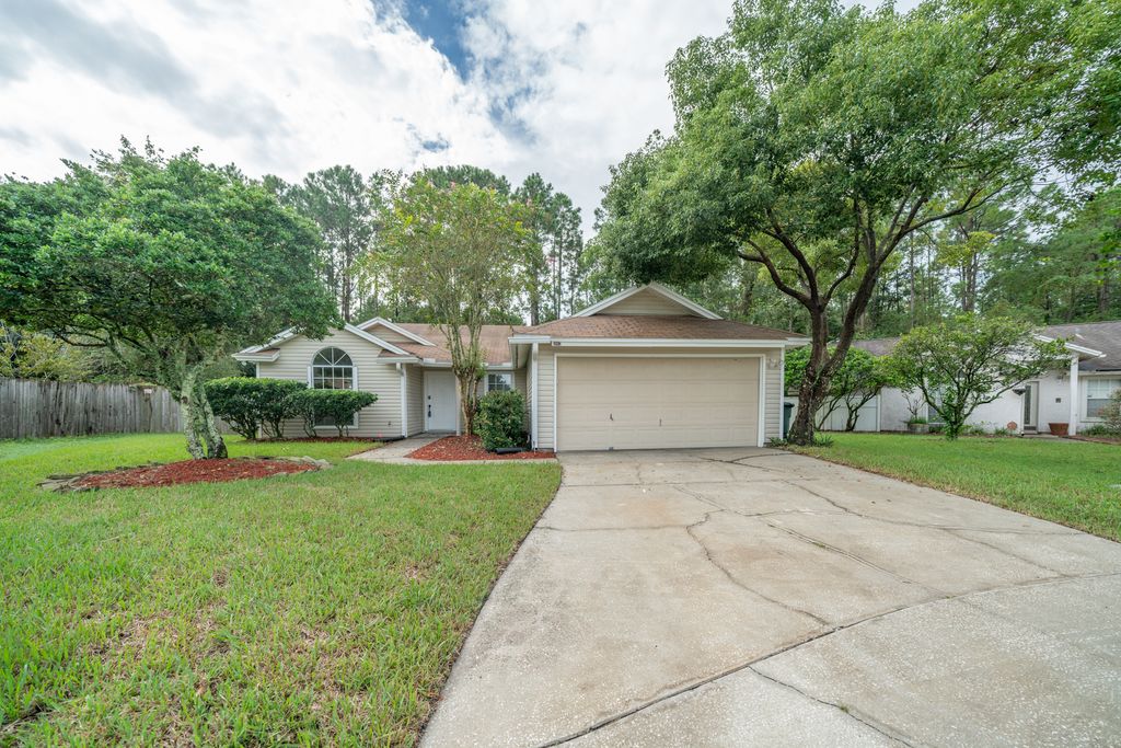 3917 Santa Fe St E, Jacksonville, FL 32246