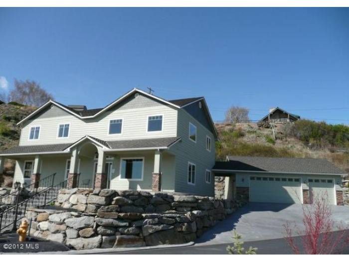 1625 Quail Hollow Ln, Wenatchee, WA 98801