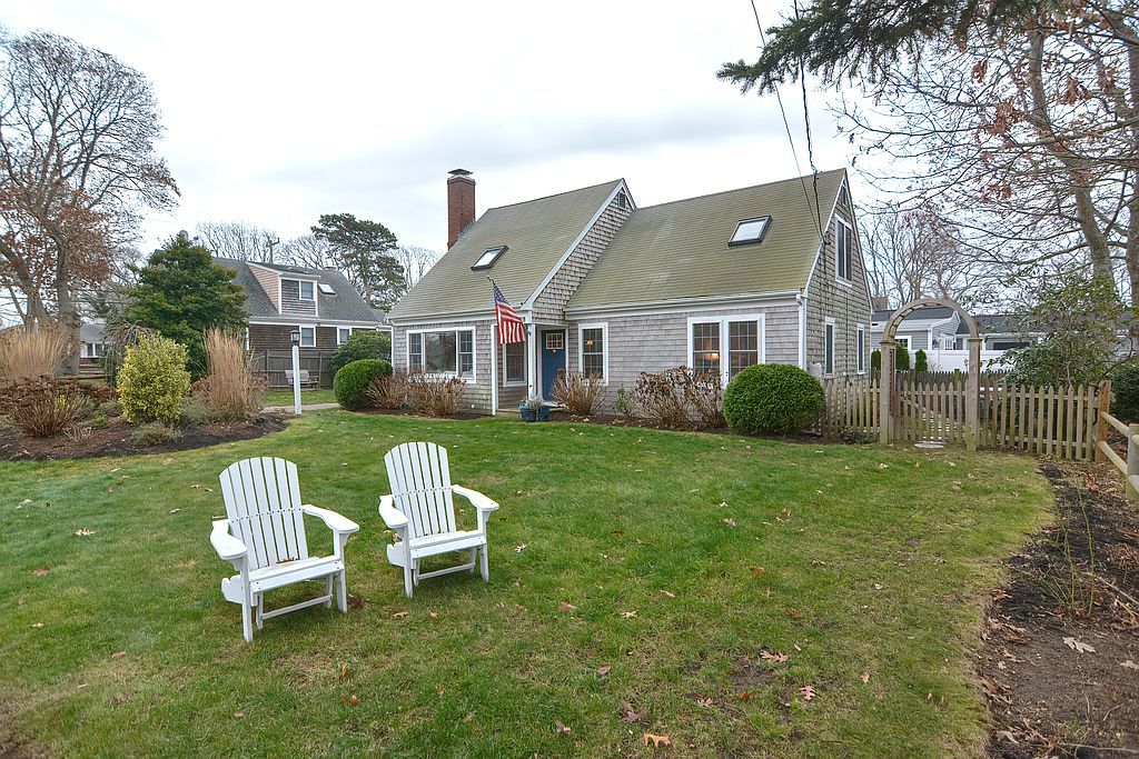 15 Hiawatha St, East Falmouth, MA 02536 Trulia