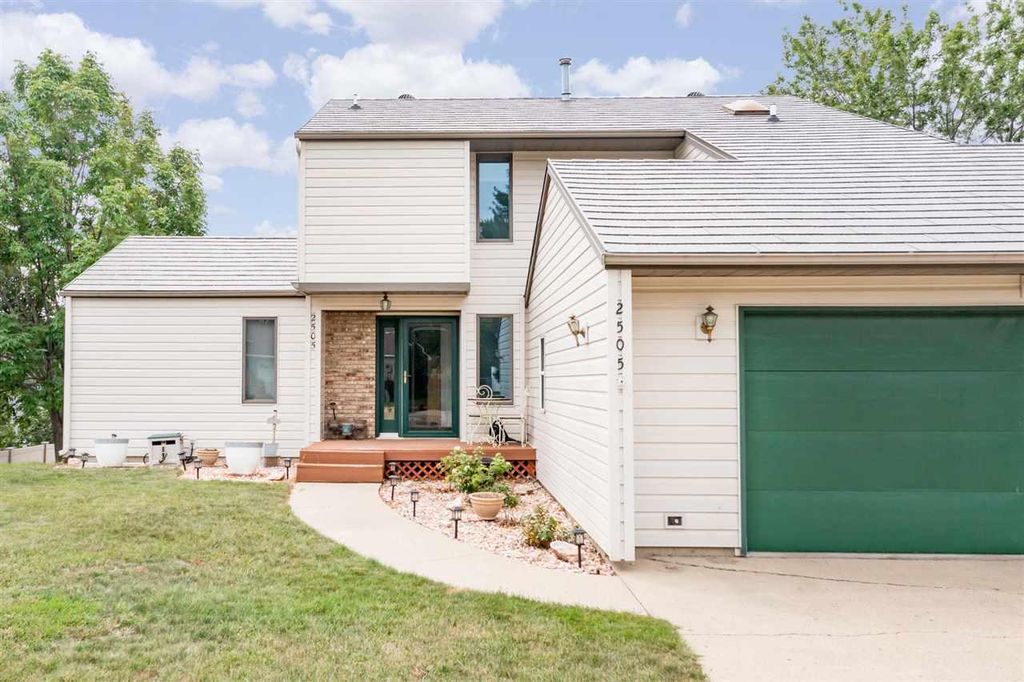 2505 11th Ave NW, Minot, ND 58703 Trulia