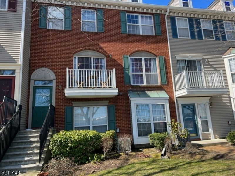 7 Society Hill Dr, Jersey City, NJ 07305 | MLS# 3835791 | Trulia