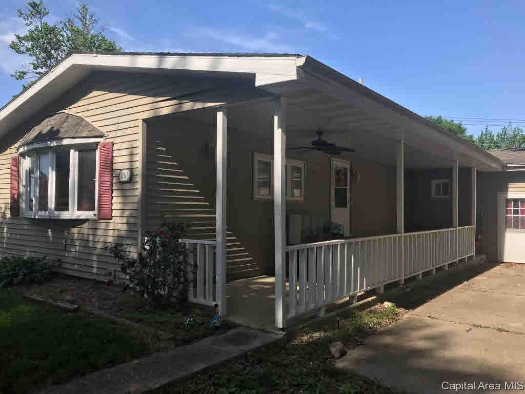 1110 Henkle Dr, Pawnee, IL 62558 Trulia