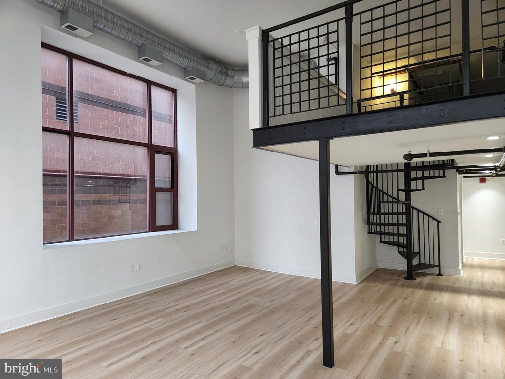 22 S Howard St #R-202, Baltimore, MD 21201