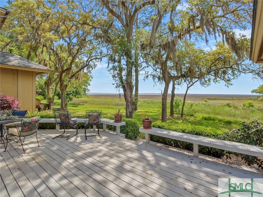 6 Harbor View Ct, Savannah, GA 31411