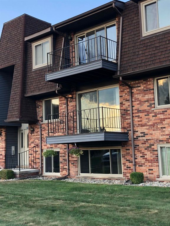 116 Riviera Dr, Saint Clair Shores, MI 48080 Trulia