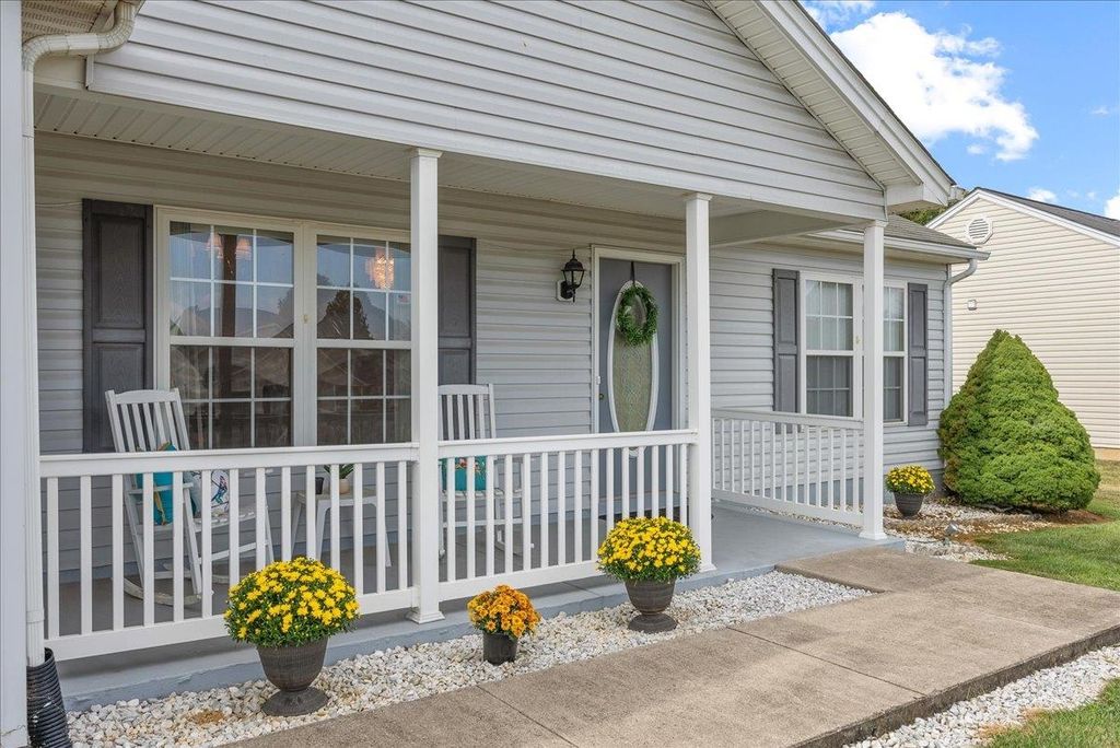 41 Carrollton Ct, Weyers Cave, VA 24486 Trulia