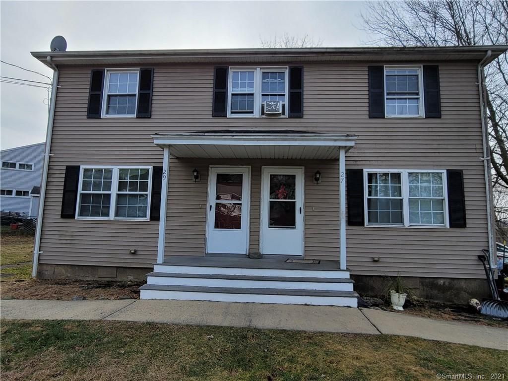 27 McLaughlin Ter, Derby, CT 06418