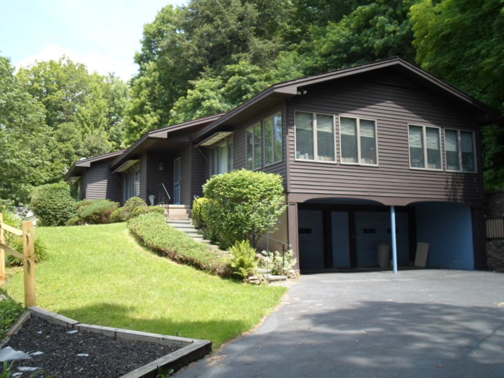 16 Forest Ln, Cooperstown, NY 13326