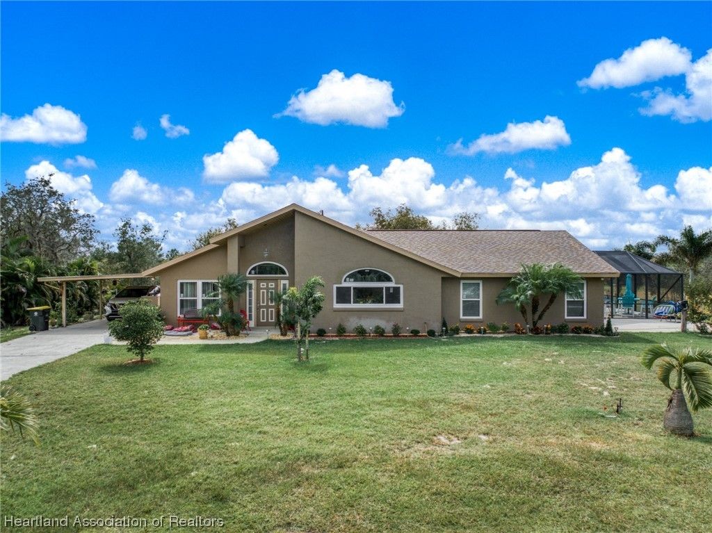 117 Zodiac Rd, Sebring, FL 33876 See Est. Value, Schools & More