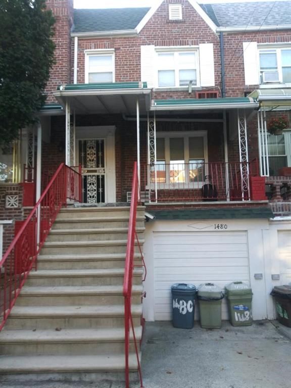 1480 E 48th St, Brooklyn, NY 11234