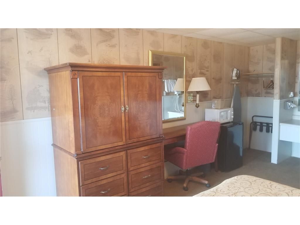 1503 W Sheridan Ave, Shenandoah, IA Studio SingleFamily Home 24