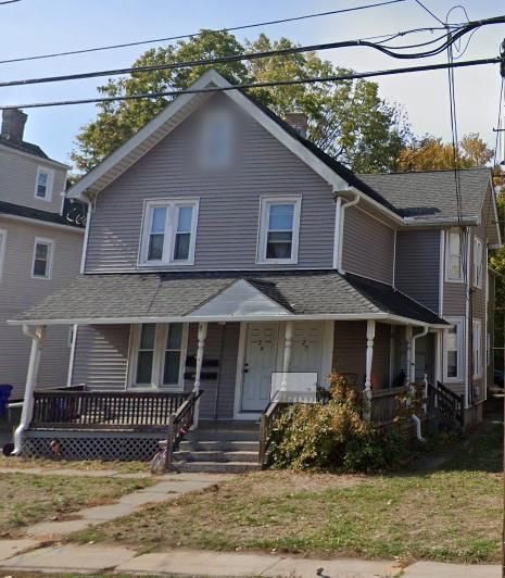 27 Elm St #2, East Hartford, CT 06108