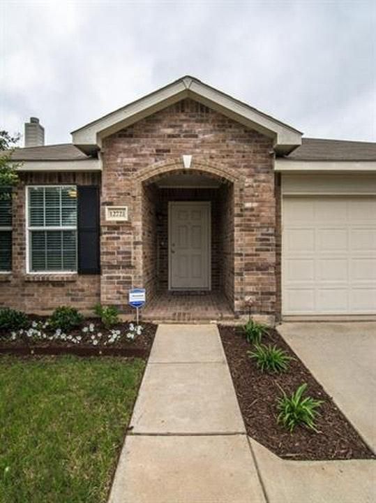 12721 Mourning Dove Ln, Fort Worth, TX 76244