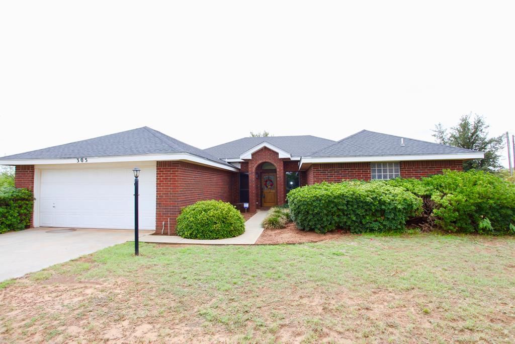 305 SW Broadway St, Coahoma, TX 79511 Trulia