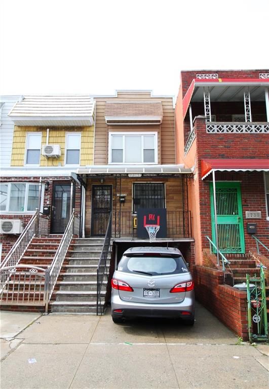 1736A 74th St, Brooklyn, NY 11204