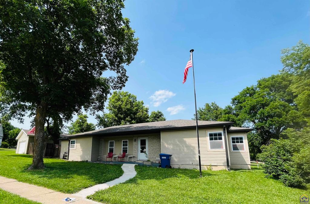 202 W 3rd Ave, Eskridge, KS 66423 MLS 229684 Trulia