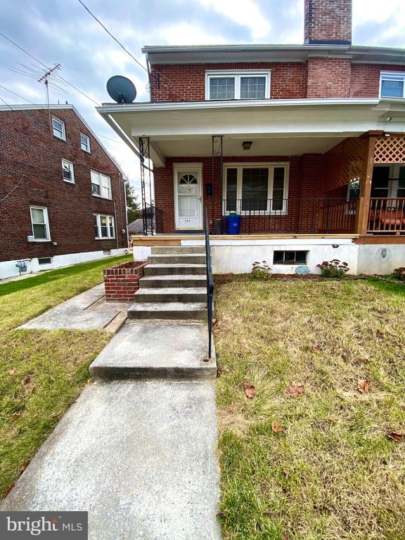 224 Hanley Pl, Reading, PA 19611