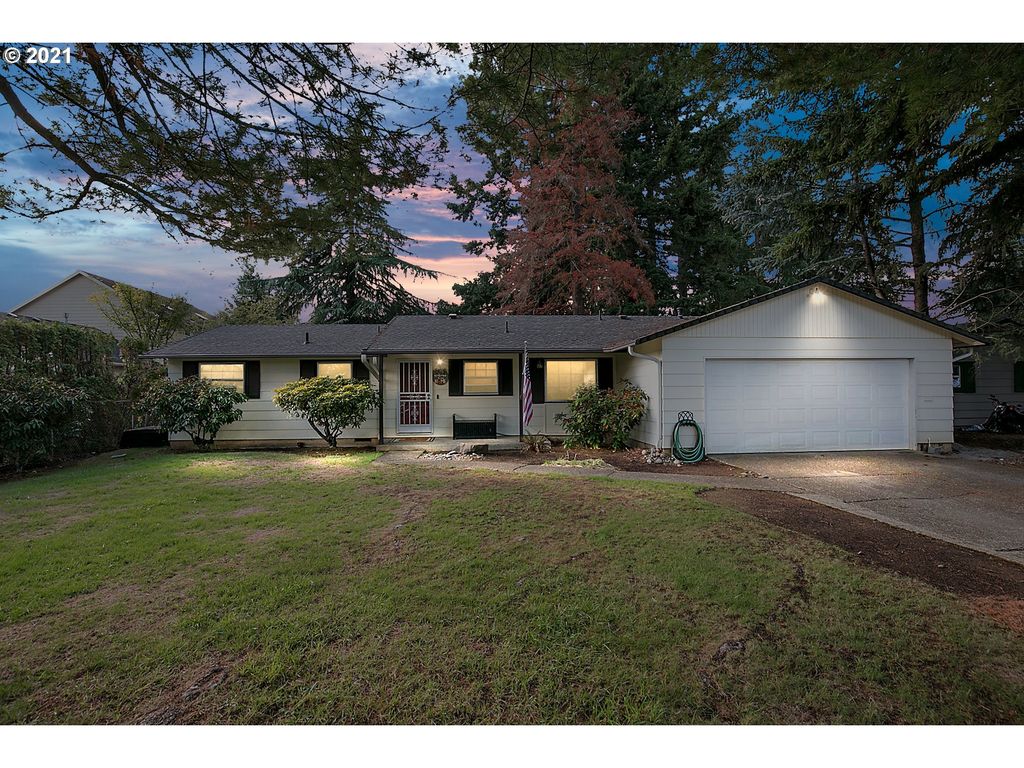 1721 SE 146th Pl, Portland, OR 97233