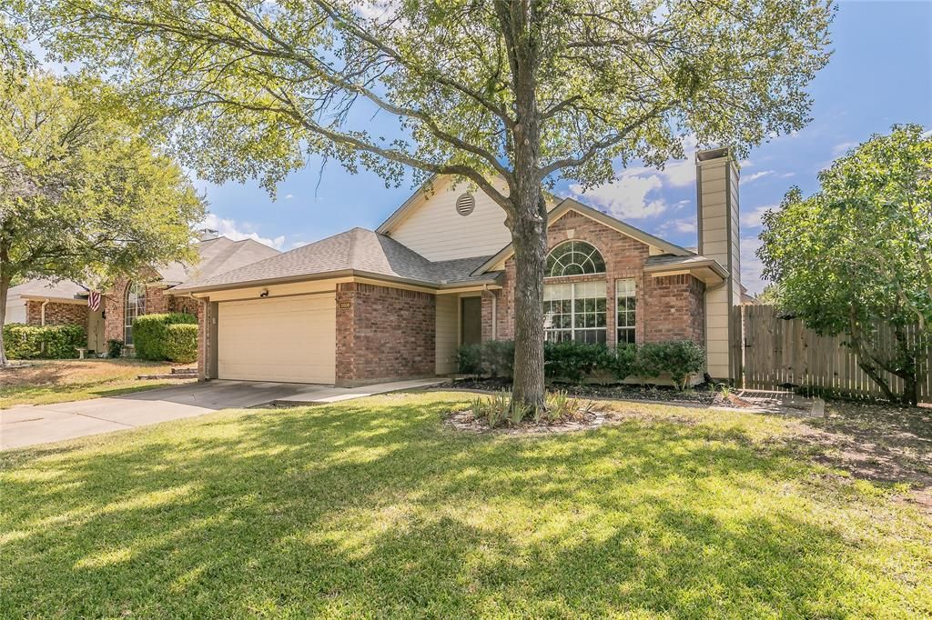 5508 Bryce Canyon Dr, Fort Worth, TX 76137