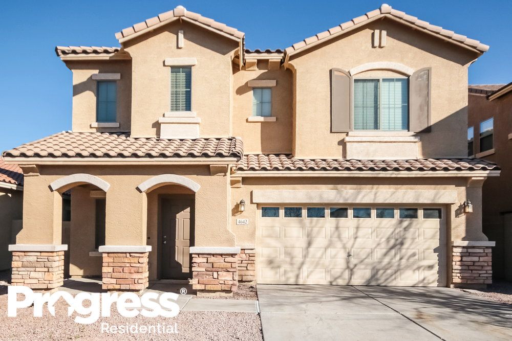 4642 E Alamo St, San Tan Valley, AZ 85140
