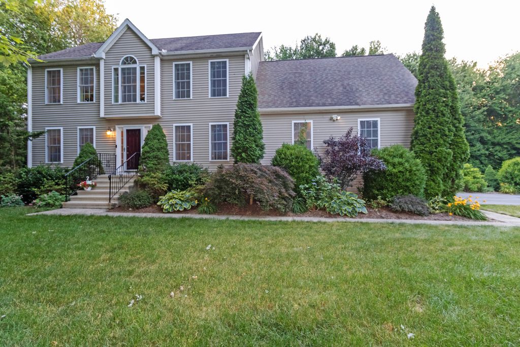 56 Great Hill Road, Portland, CT 06480