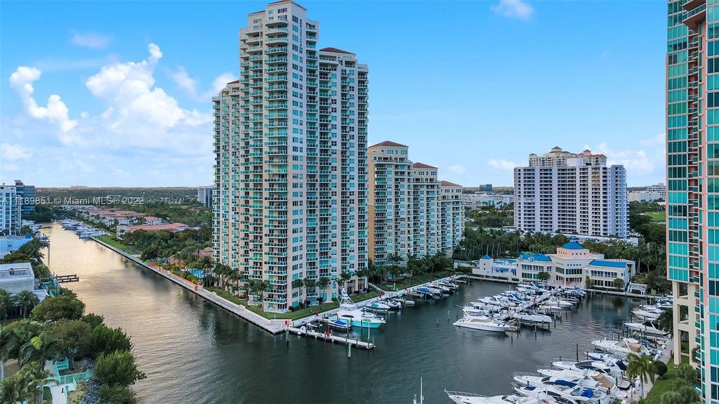 3340 NE 190th St #1607, Aventura, FL 33180
