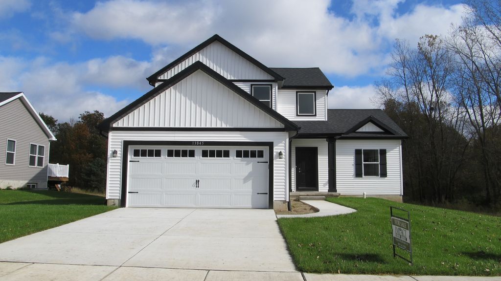 Pineridge Plan in Summerbrooke, Fowlerville, MI 48836