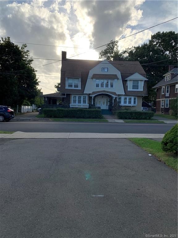 538 Washington Ave, West Haven, CT 06516